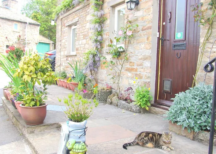 Hazels Roost Bed & Breakfast