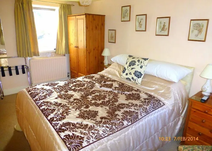 Hazels Roost Bed & Breakfast